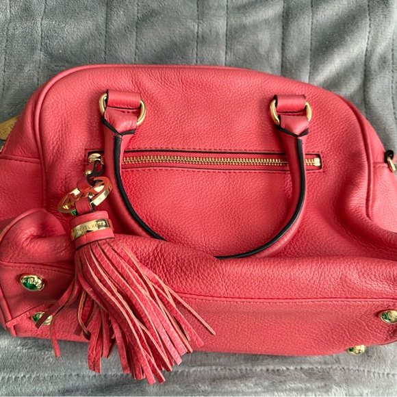 Michael Kors Handbags - Chic Coral Michael Kors Leather Handbag